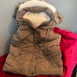 Green tea Quilted Vest